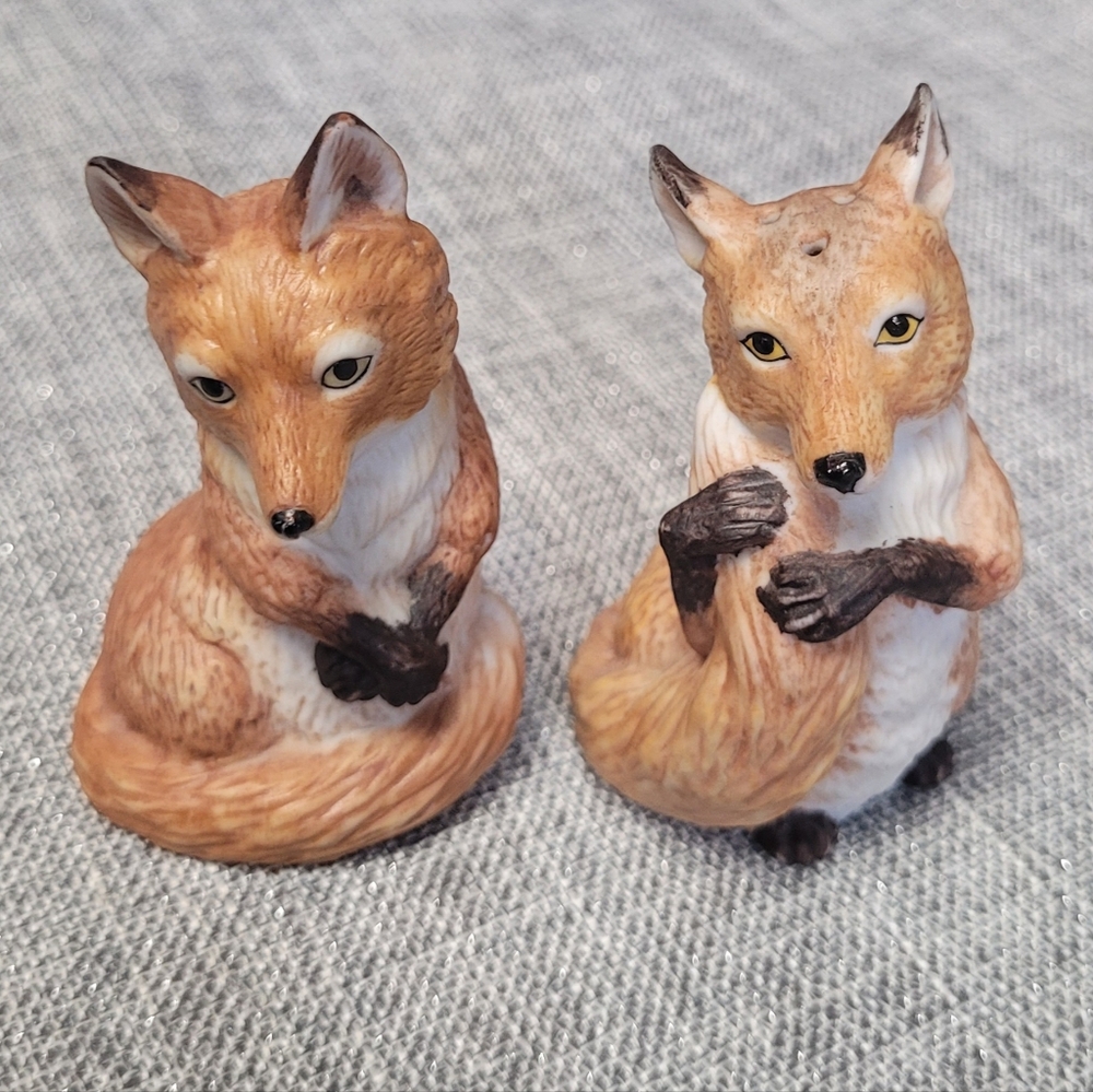 Vintage Franklin Mint Noah's Ark Fox Salt and Pepper Shaker